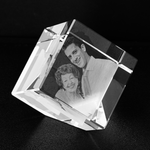 Custom Image Etched Crystal – Cube